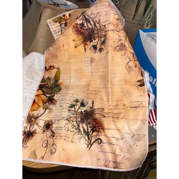 Set of 2 Dragonfly Floral Botanical Vintage Script Hand Towels - Picture 3 of 3